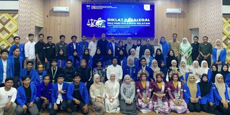 Peserta Diklat Paralegal PKC PMII Sulsel