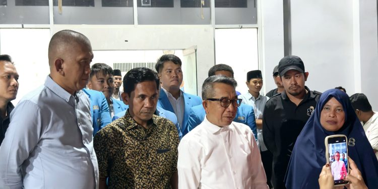 Bupati Kutai Timur, Ardiansyah Sulaiman, hadir dalam pelantikan DPK KNPI Sangatta Selatan