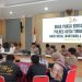 Polres Kutai Timur menggelar acara buka puasa bersama awak media dan influencer di Auditorium Polres Kutim, Senin (23/2/2026).
