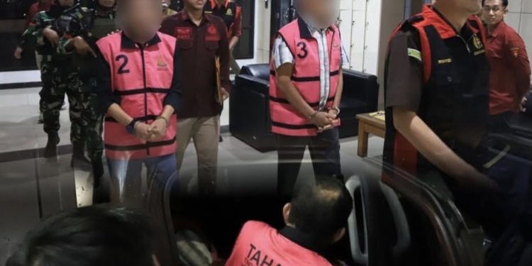 Kejati Kaltim Tahan Dua Eks Kadistamben Kukar