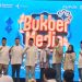 Sekretaris Perusahaan PT Pupuk Kaltim, Anggono Wijaya foto bersama dengan para Ketua Perusahan Media di Bontang