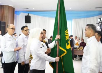 Ketua Kadin Kaltim, Putri Amanda Nurramadhani, resmi dilantik oleh Ketua Umum Kamar Dagang dan Industri Indonesia, Anindya Novyan Bakrie.