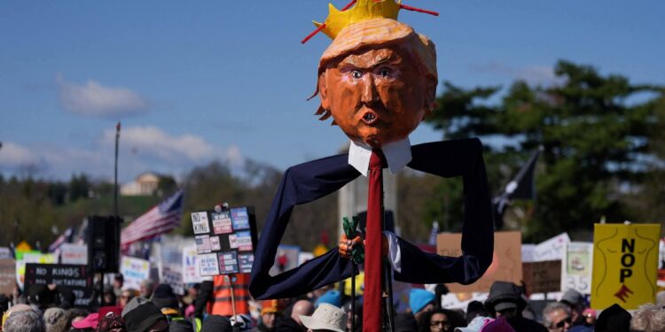 Ribuan demonstran turun ke jalan di berbagai kota di Amerika Serikat pada Sabtu (28/3/2026)