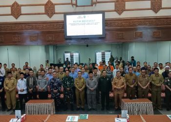 Pemkab Kutim menggelar kegiatan Kutim Berzakat 2026 di Ruang Meranti, Kantor Bupati Kutim, Selasa (10/3/2026).