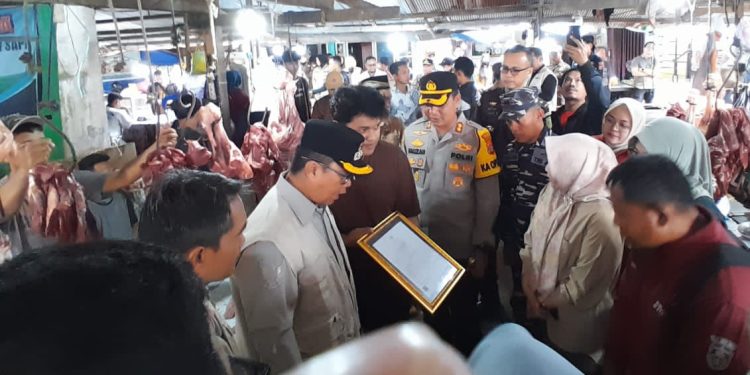 Wakil Bupati Mahyunadi memimpin langsung dengan menyisir sejumlah titik vital guna memastikan ketersediaan pasokan dan stabilitas harga.
