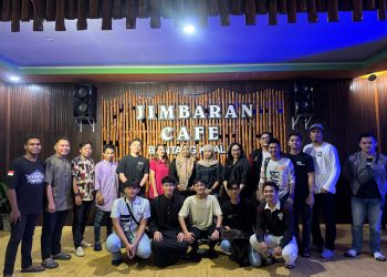 Bukber pengurus Sapma Bontang dengan dewan pembina