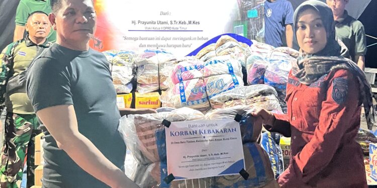 Wakil Ketua II DPRD Kutai Timur, Prayunita Utami, bergerak cepat dengan mendistribusikan bantuan sembako