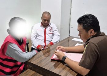 Kejaksaan Negeri (Kejari) Balikpapan menetapkan Direktur PT Bara Surya Perkasa (BSP) berinisial AA IKK sebagai tersangka dalam kasus dugaan tindak pidana korupsi terkait penyaluran dan pengelolaan pembiayaan dari PT PPA Finance, Rabu (11/3/2026) 