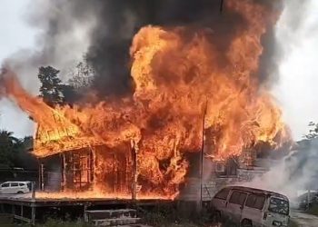 Kebakaran Jelang Buka Puasa di Guntung Bontang, Bangunan Pujasera Ludes