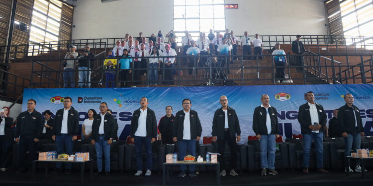 PT Pupuk Indonesia (Persero) kembali mendukung pembinaan berkelanjutan untuk atlet angkat besi atau lifter melalui Kejuaraan Nasional (Kejurnas) Senior 2026