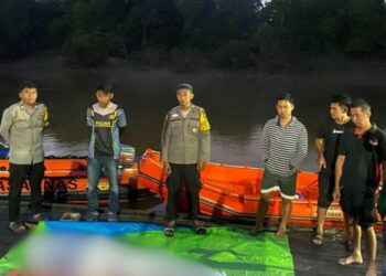 Pihak kepolisian Kukar lakukan olah TKP penemuan jasad