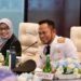 Sekda Kaltim Sri Wahyuni bersama Gubernur Kaltim Rudy Mas'ud