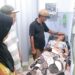 Saharuddin masih menjalani perawatan intensif akibat kelelahan dan keluhan nyeri di bagian dada setelah hampir sepekan bertahan hidup di laut lepas