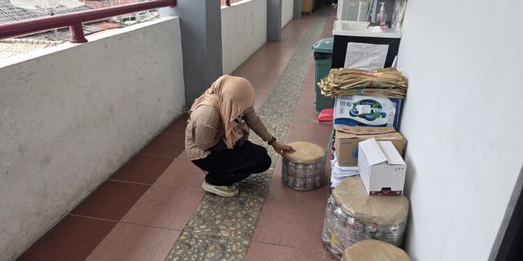 Kursi karya siswa-siswi SMPN 2 Bontang