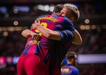 Selebrasi pemain Barcelona, Lewandowski dan Dani Olmo (Doc/Ist)