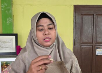 Plastik biogredable olahan siswa siswi SMPN 5 Bontang