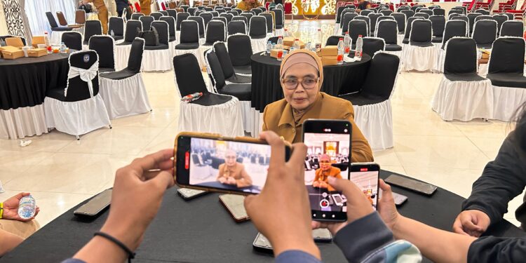 Wali Kota Bontang, Neni Moerniaeni