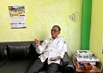 Kepala SMP Negeri 1 Bontang, Riyanto