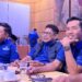 Basri Rase (tengah) diapit Ketua dan Sekretaris DPC Demokrat Bontang