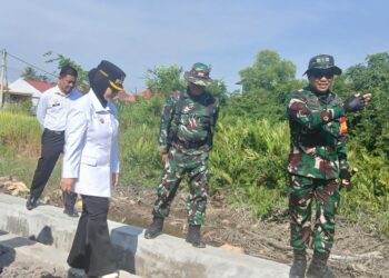 Wali Kota dan Ketua DPRD Bontang kunjungi lokasi program TNI Manunggal Membangun Desa (TMMD)