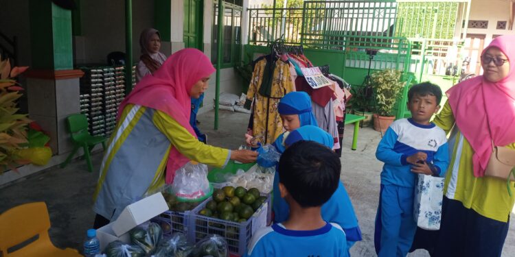 Pasar Al-Hikmah PAUD Terpadu Al-Hikmah