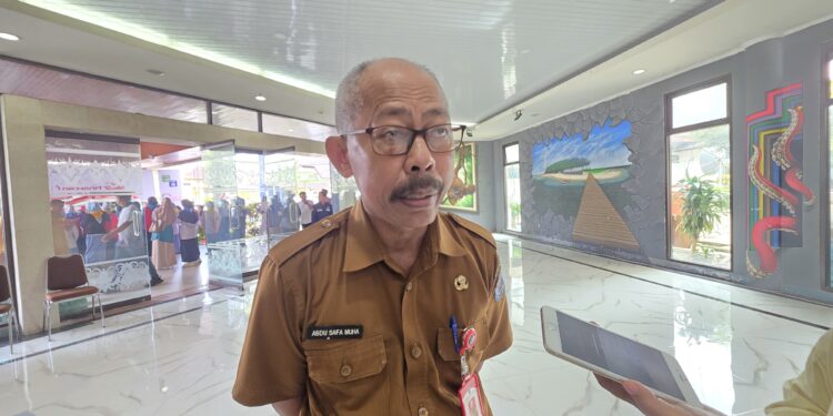 Kepala Disdikbud Bontang, Abdu Safa Muha,