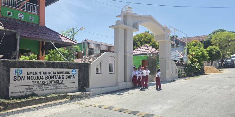 SDN 004 Bontang Barat
