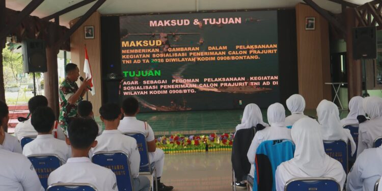 Kodim 0908/Bontang Gelar Sosialisasi Rekrutmen TNI bagi Pelajar