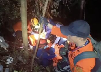 Sebuah helikopter tipe Airbus H130 dilaporkan mengalami kecelakaan
