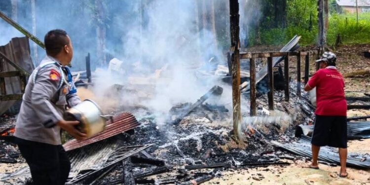 Kondisi usai terbakar rumah di Kukar