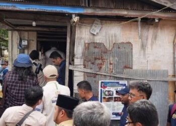 Gubernur Kalimantan Timur, Rudy Mas'ud, menghadiri peluncuran program bedah rumah BSPS (Bantuan Stimulan Perumahan Swadaya) di SMP Negeri 13, Kelurahan Teritip, Kecamatan Balikpapan Timur, Selasa, 5 Mei 2026.