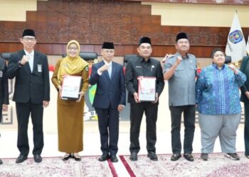 Rapat Paripurna DPRD Kaltim di Hadiri BPK