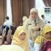 Wakil Kepala Sekolah Bidang Kurikulum, Rahayu Novita saat mengisi materi terkait digitalisasi