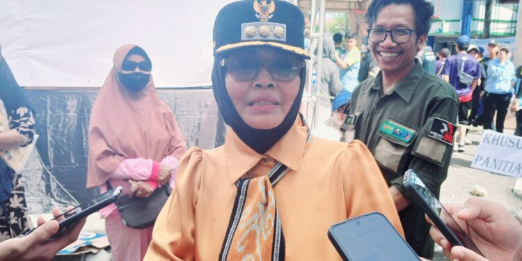 Wali Kota Bontang, Neni Moerniaeni,