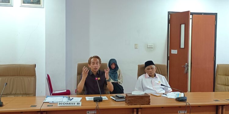 Ketua Komisi B DPRD Kota Bontang, Rustam (Dok/Cuitan)
