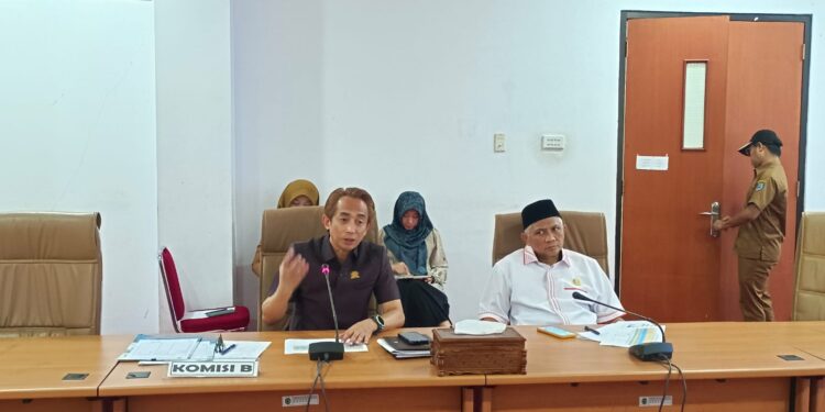 Ketua Komisi B DPRD Bontang, Rustam,