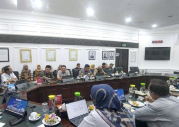 Rapat Komisi A dengan PT Badak LNG. (Dok: Cuitan)