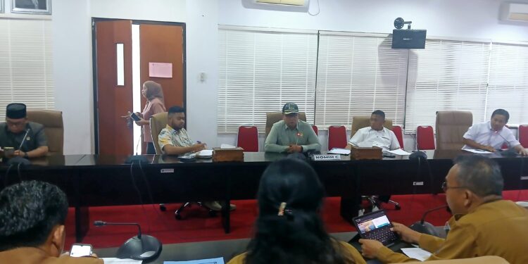 Rapat Komisi C DPRD Bontang bersama Dishub