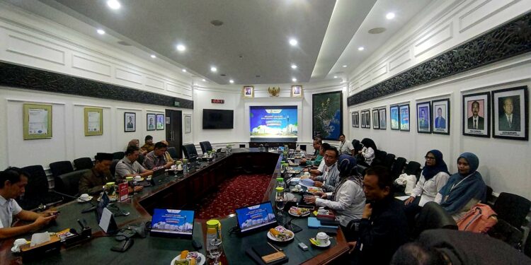 KomisinA DPRD Bontang Kuker ke PT Badak LNG