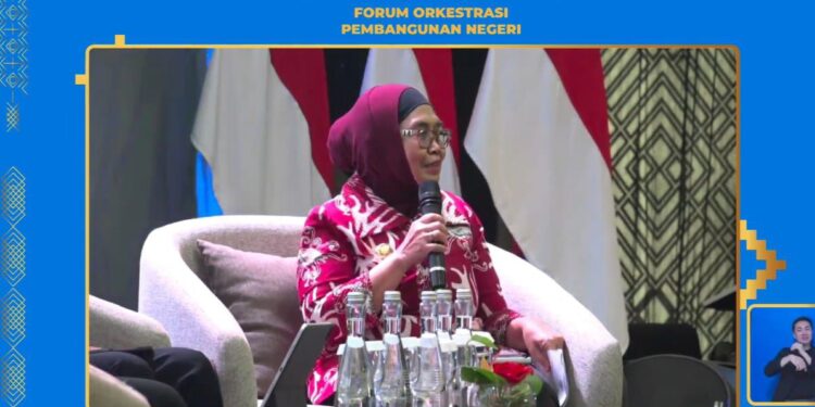 Wali Kota Bontang, Neni Moerniaeni, menjadi narasumber dalam Forum Orkestrasi Pembangunan Negeri