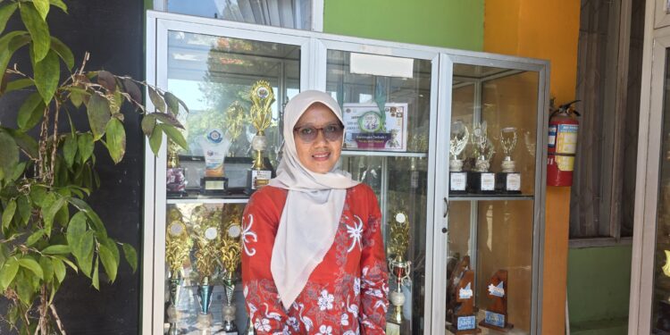 Koordinator Kesiswaan, Maria Ekawati