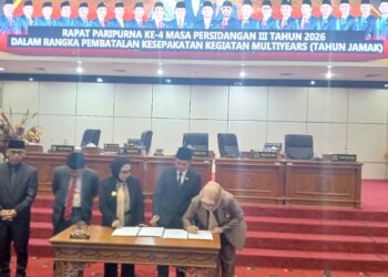 Rapat Paripurna DPRD Bontang dengan Pemkot