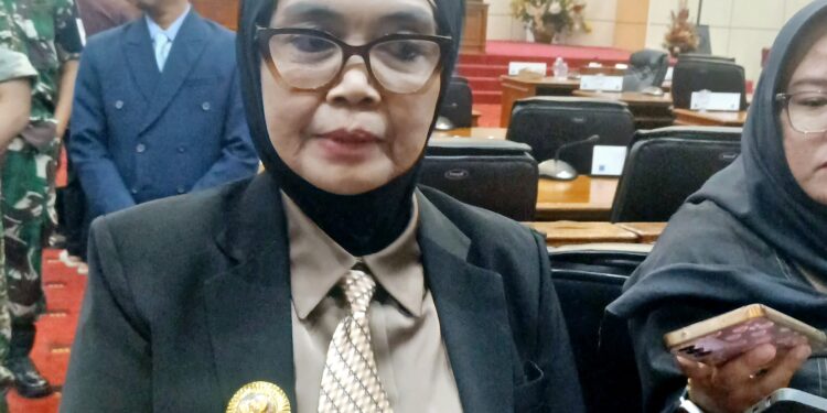 Wali Kota Bontang Neni Moerniaeni