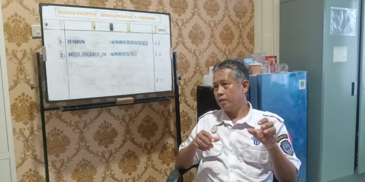 Karel, Pejabat Fungsional Ahli Madya Analis Kebijakan Bidang Penanaman Modal DPMPTSP