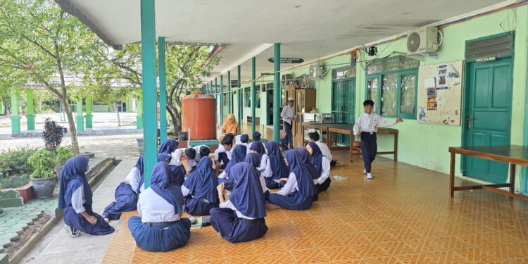 Siswa-siswi SMPN 3 Bontang