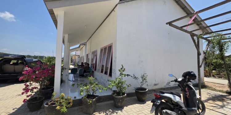 Salah satu Gedung SDN 002 Bontang Barat