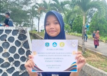 Aisyah Aini Azzahra, salah satu Siswi kelas 7 SMPN 4 Bontang yang berprestasi. (Istimewa)