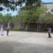Siswa-siswi SMPN 4 Bontang sedang latihan basket