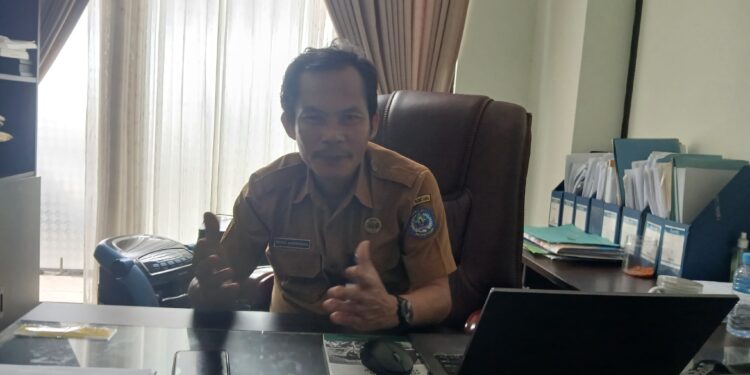 Kepala Bidang Pembinaan Ketenagaan Guru dan Tenaga Kependidikan Disdikbud Bontang, Ishak Karangan.