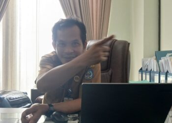 Kepala Bidang Pembinaan Ketenagaan Guru dan Tenaga Kependidikan Disdikbud Bontang, Ishak Karangan.